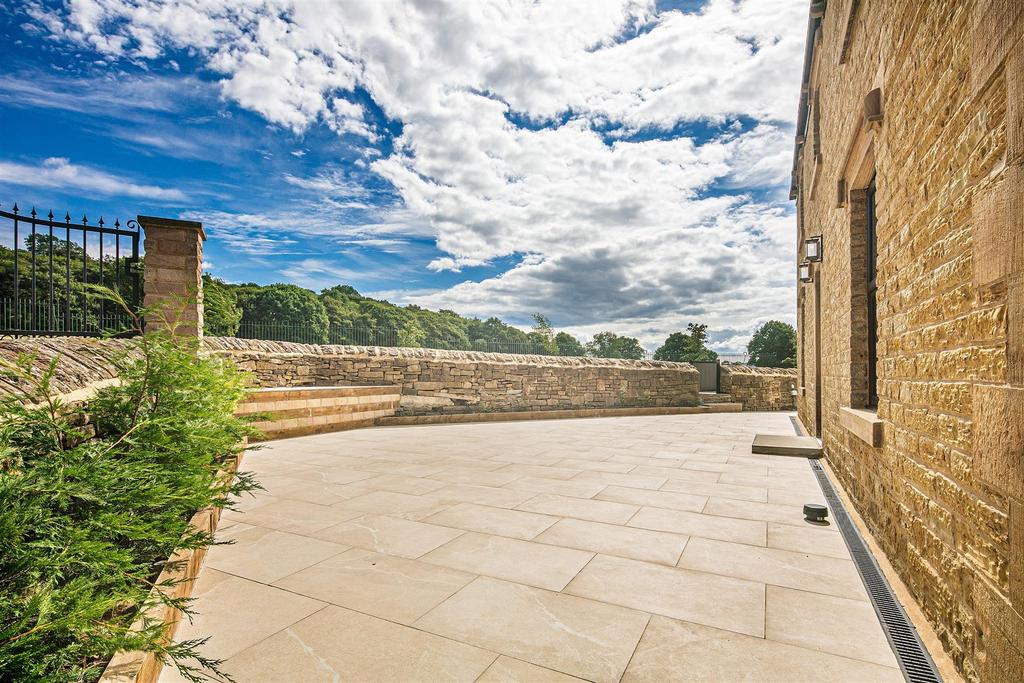 Front terrace