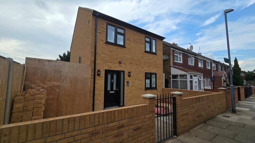 Two Bedroom End Terraced House