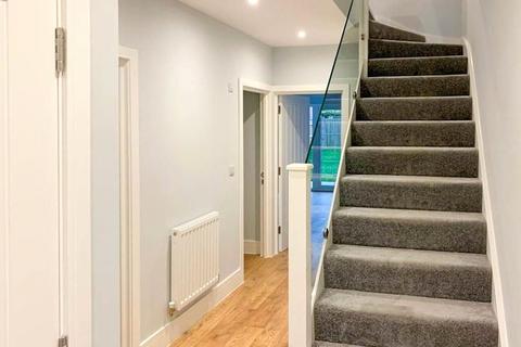 11 Bishop Close, High Halden, Ashford, TN26 3BH