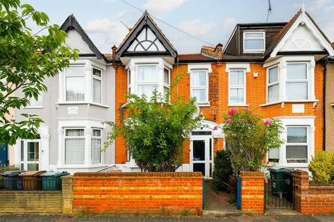 3 bedroom terraced house for sale, Grove Park Avenue, Chingford