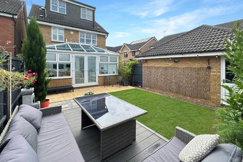 undefined, Randall Drive, Dunstable LU5