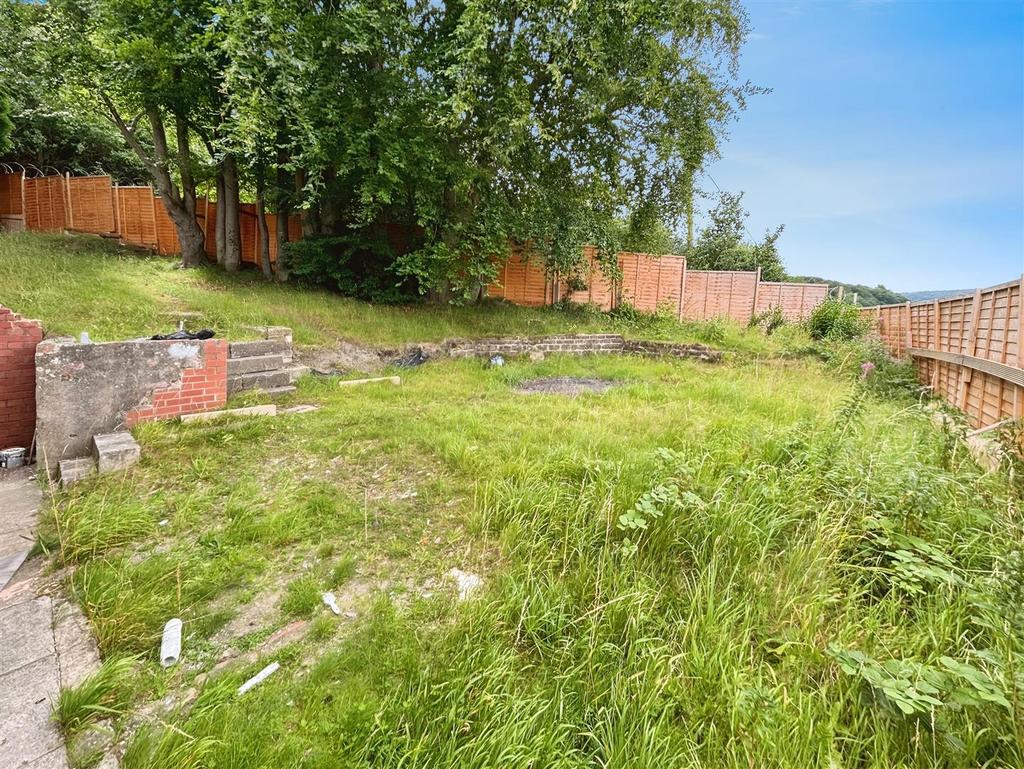 Side Garden