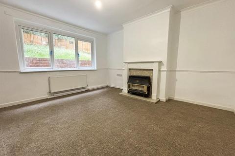 3 bedroom end of terrace house for sale, West Royd Drive, Shipley BD18