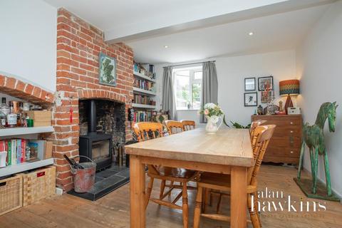 undefined, Church Street, Royal Wootton Bassett