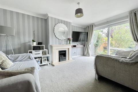 3 bedroom semi-detached house for sale, Rosebank Road, Countesthorpe LE8