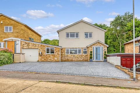 undefined, Gaynesford, Basildon, Essex, SS16