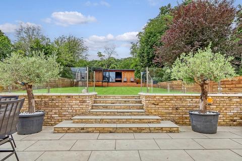 undefined, Gaynesford, Basildon, Essex, SS16