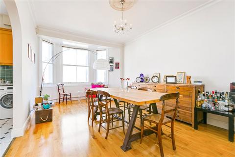 4 bedroom flat to rent, Colville Terrace, London W11