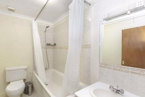 3 bedroom apartment to rent, 123, City Road, Islington, London, EC1V