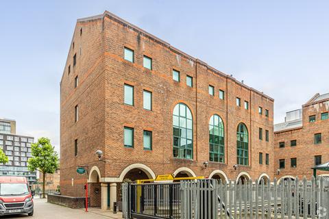 Office to rent, 16 Pepper St London E14 9RP