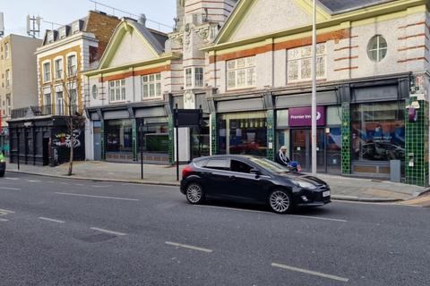 Pub to rent, 642 Wandsworth Rd London SW8 3JW