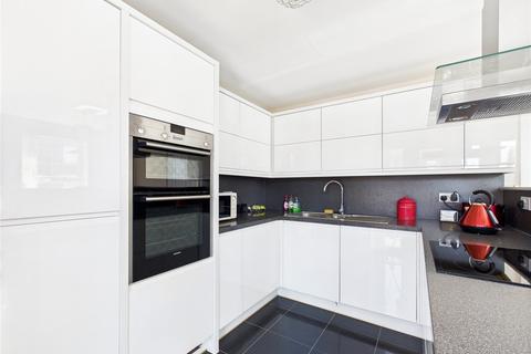 4 bedroom end of terrace house for sale, Coastguard Walk, Felixstowe, Suffolk, IP11