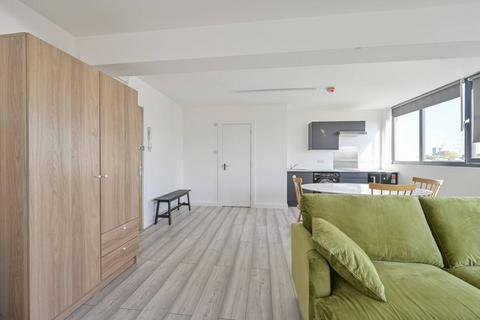 Studio to rent, Deer Park Road, Merton Abbey Mills, Wimbledon, SW19