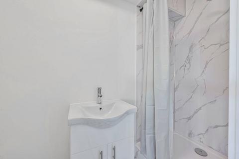 Studio to rent, Deer Park Road, Merton Abbey Mills, Wimbledon, SW19