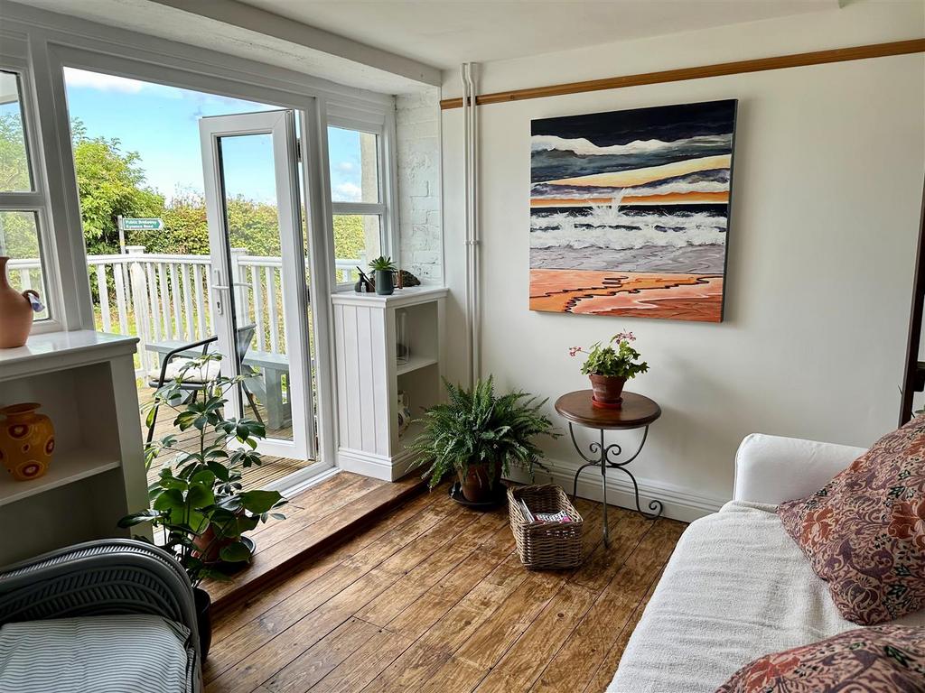 Annexe-Studio Living 2.jpg