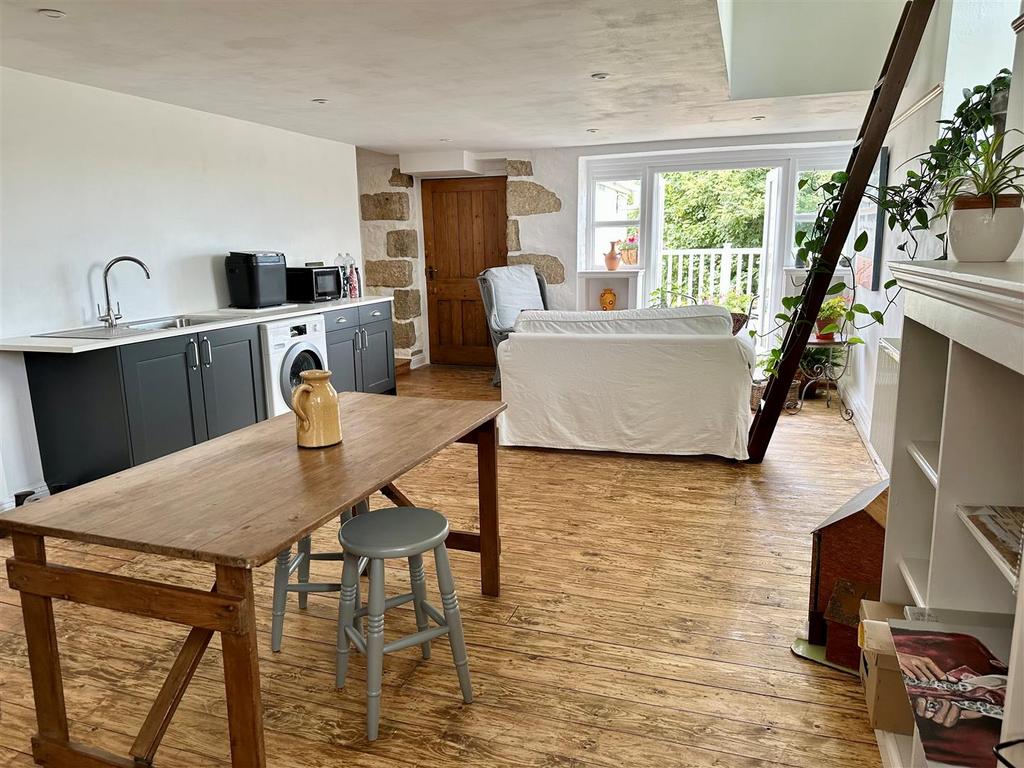 Annexe-Studio Living Area.jpg
