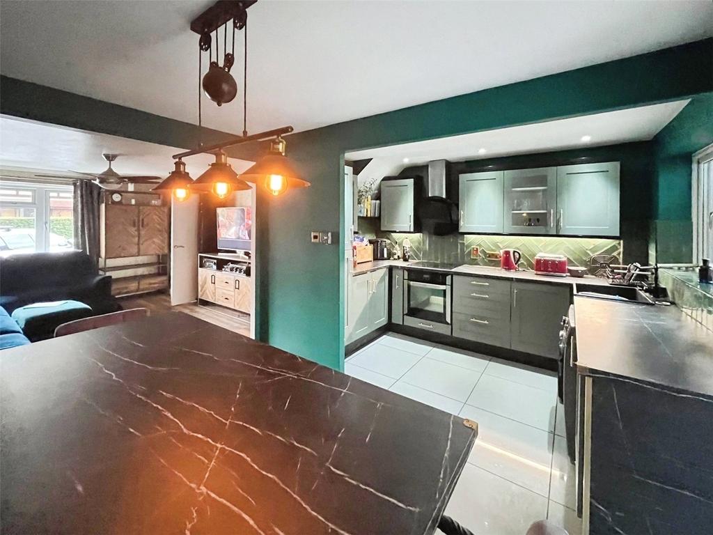 Kitchen No. 05