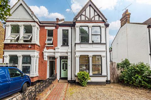 4 bedroom semi-detached house for sale, Argyll Road, Westcliff-on-sea, SS0