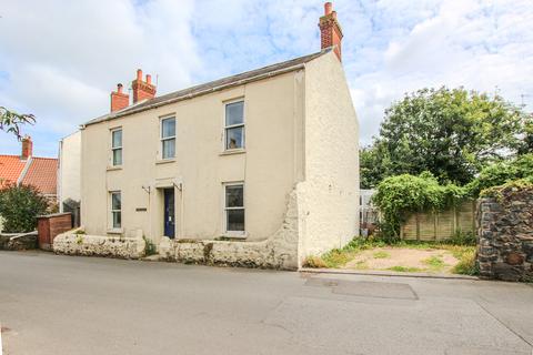 3 bedroom property for sale, Ronde Cheminee, St Sampson's, Guernsey, GY2
