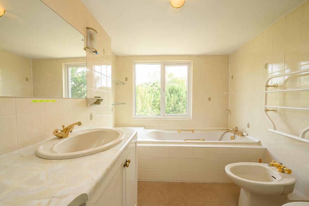 White Cottage-13