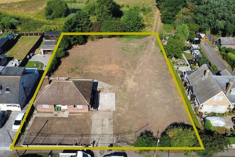 undefined, Park Square West, Jaywick CO15