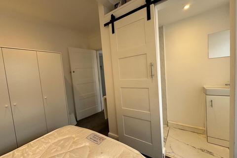 undefined, Kingsbury , London