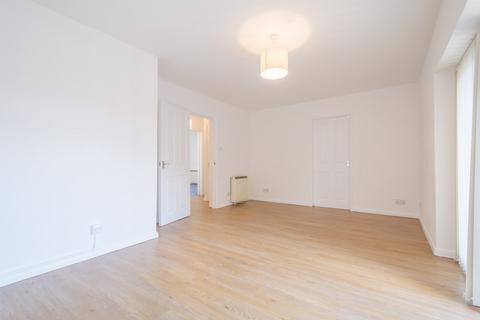 2 bedroom apartment to rent, Melcombe Road, Bath
