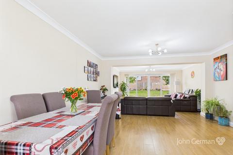 5 bedroom detached house for sale, Porlock Avenue, Stafford