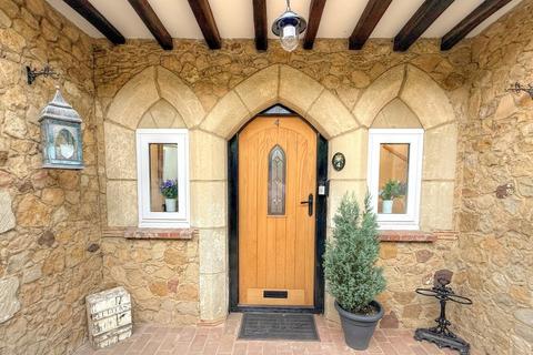 undefined, Fyning, Petersfield GU31