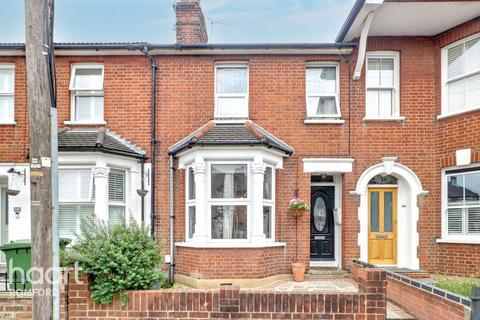 3 bedroom terraced house for sale, Clydesdale Road, Hornchurch, RM11 1AJ