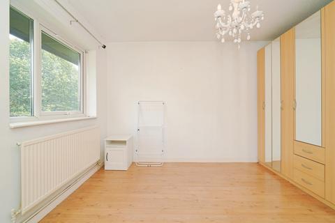 3 bedroom apartment for sale, Knights Court, Greater Manchester M5