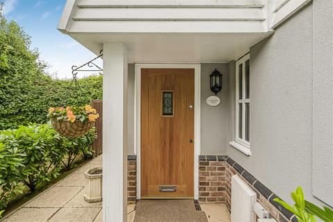 3 bedroom detached house for sale, Barlee Close, Clavering CB11
