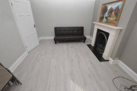 4 bedroom terraced house to rent, Croydon, CR0