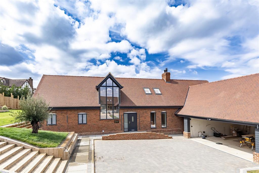1 Manor Farm (19).jpg