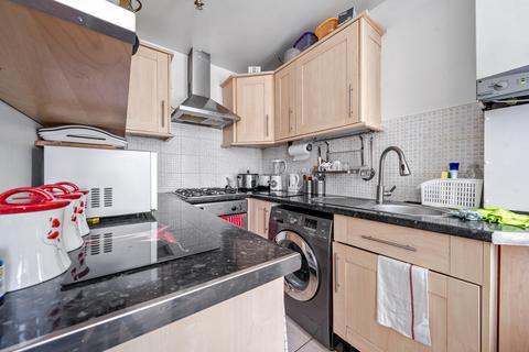 3 bedroom end of terrace house for sale, Haslemere Avenue, Mitcham CR4