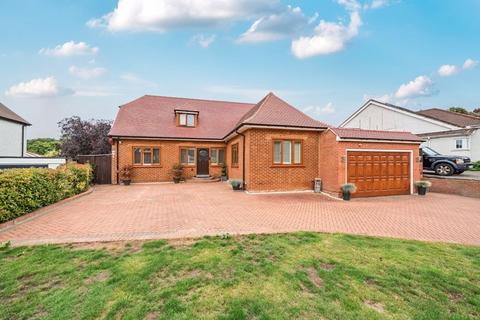4 bedroom detached bungalow for sale, Hartley Down, Purley