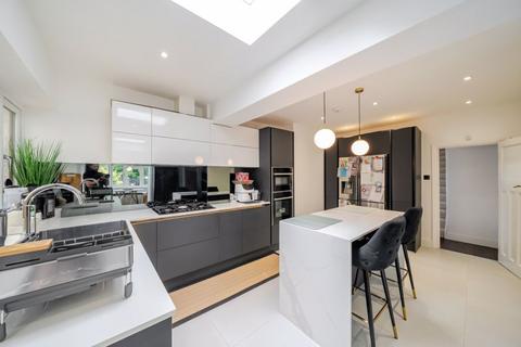 4 bedroom detached bungalow for sale, Hartley Down, Purley