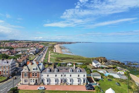 2 Bath Terrace, Seaham, SR7 7EZ