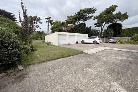 undefined, Kingsdown