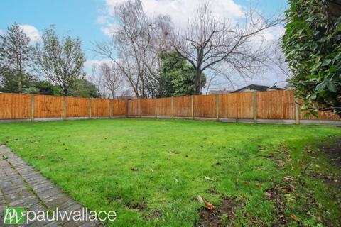 4 bedroom detached house for sale, Woodstock Road, Broxbourne