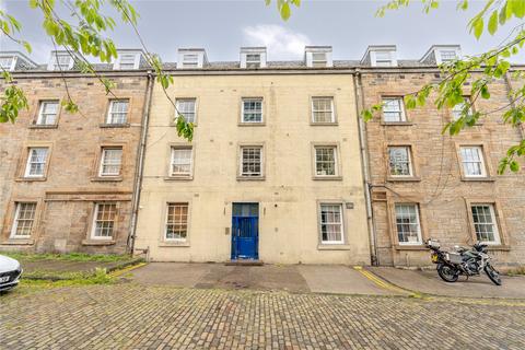 4/22 North Leith Mill, Edinburgh, EH6 6JY