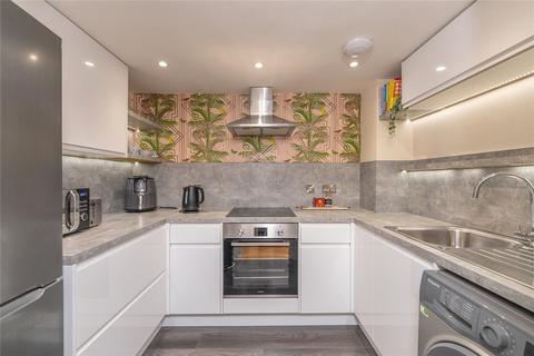 4/22 North Leith Mill, Edinburgh, EH6 6JY