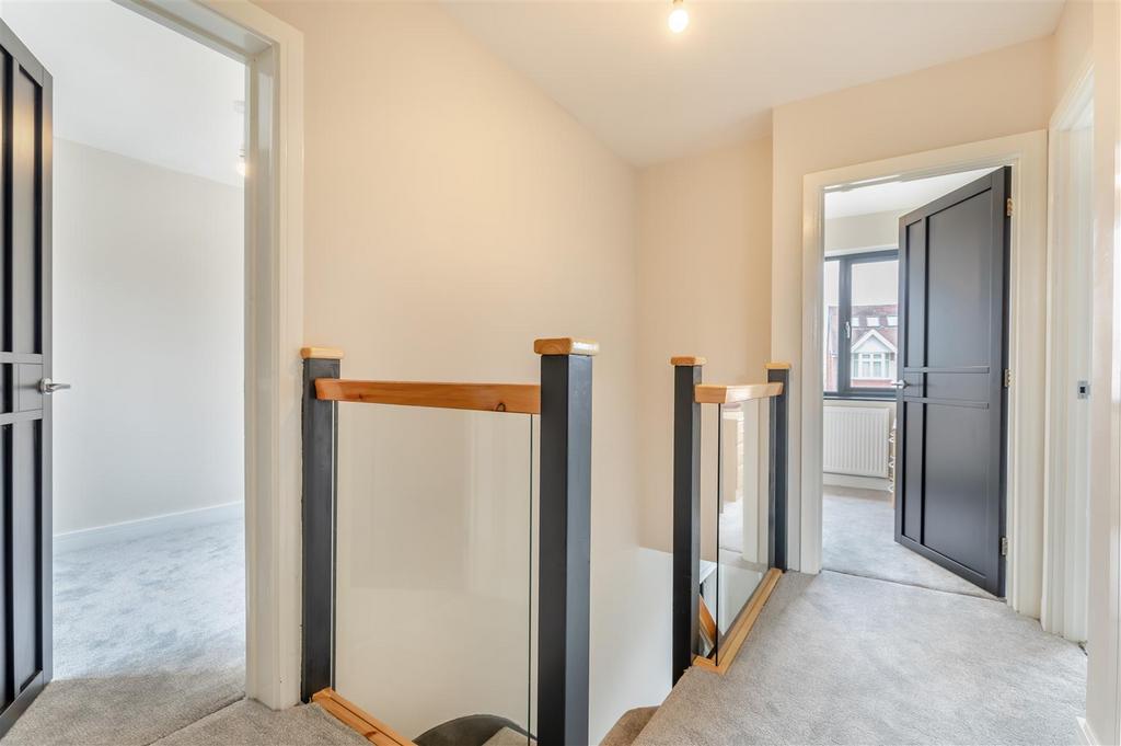 8657375-interior19.jpg