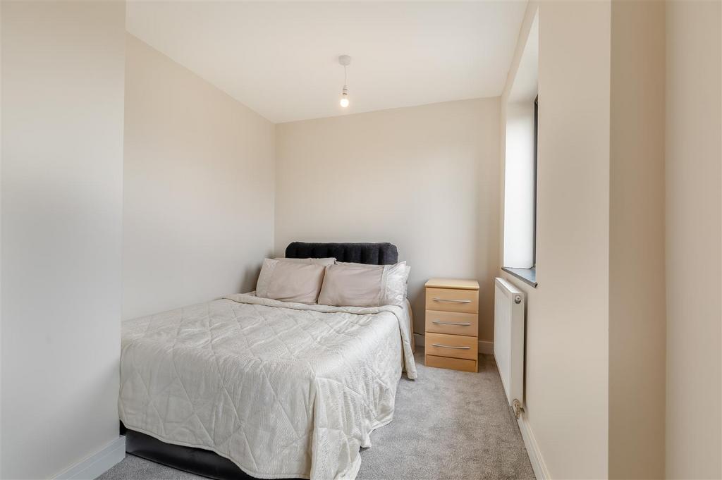 8657375-interior15.jpg