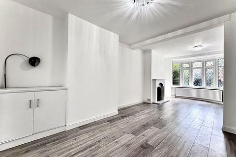 3 bedroom semi-detached house for sale, Sedgley Road, WOODSETTON, DY1 4LH