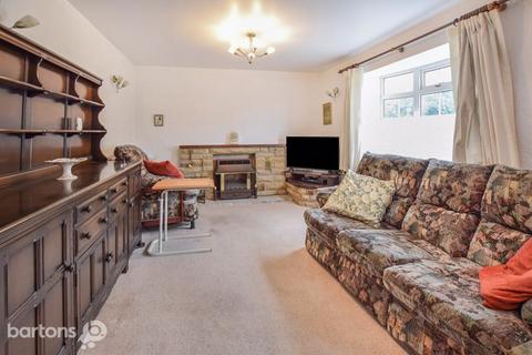 2 bedroom detached house for sale, Hill Side, WHISTON