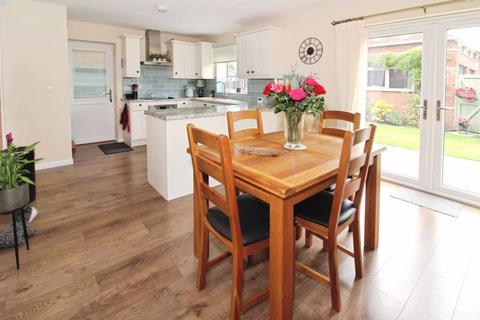 3 bedroom detached house for sale, Old Town Lane, Pelsall, WS3 4LZ