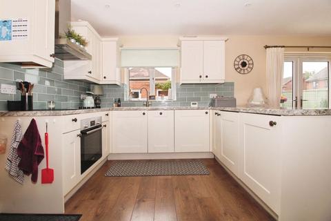 3 bedroom detached house for sale, Old Town Lane, Pelsall, WS3 4LZ