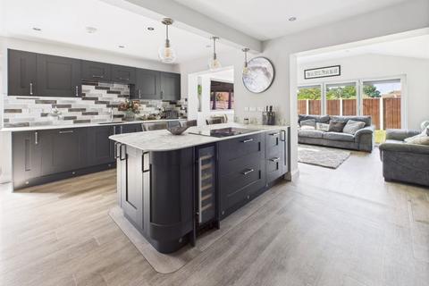 4 bedroom detached house for sale, 35 St Leonards Avenue, Woodhall Spa