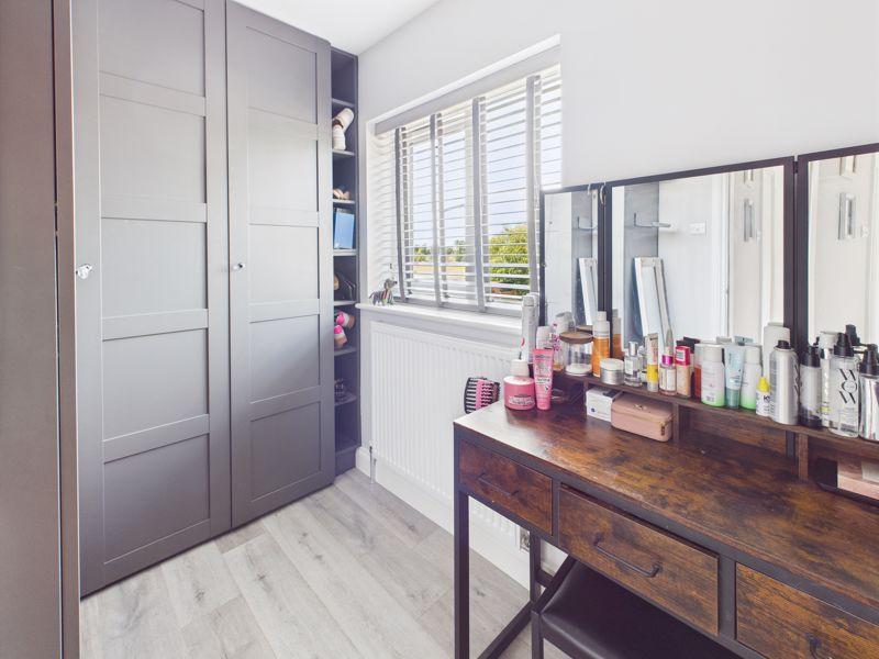 Bedroom 4/Dressing